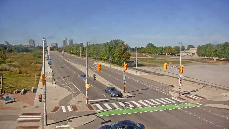 Traffic camera image at 2025-09-03 14:20:05
