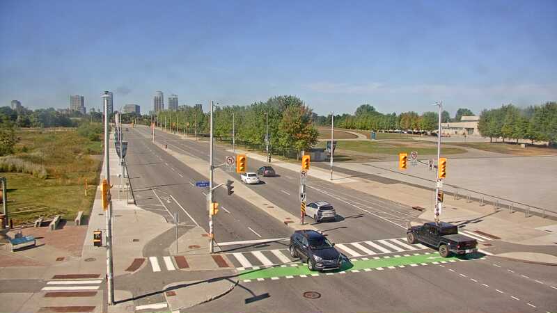 Traffic camera image at 2025-09-03 14:25:05
