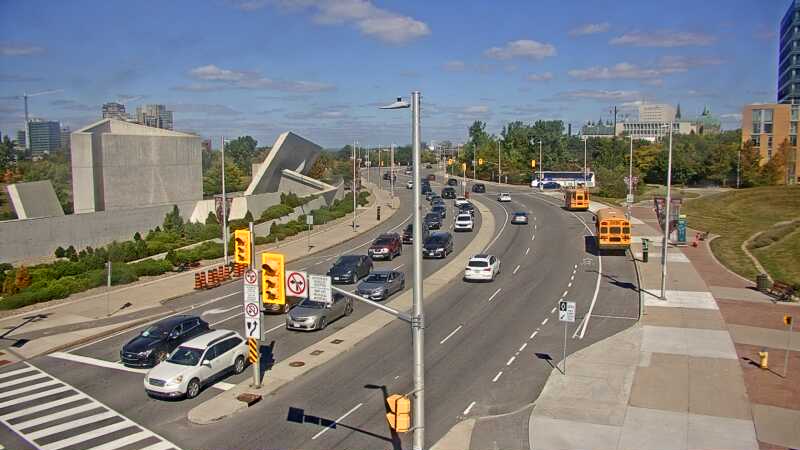 Traffic camera image at 2025-09-14 18:05:05
