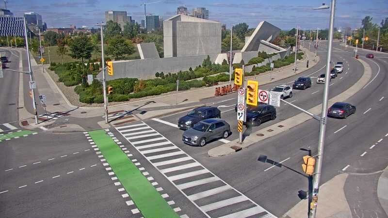 Traffic camera image at 2025-09-14 18:15:05