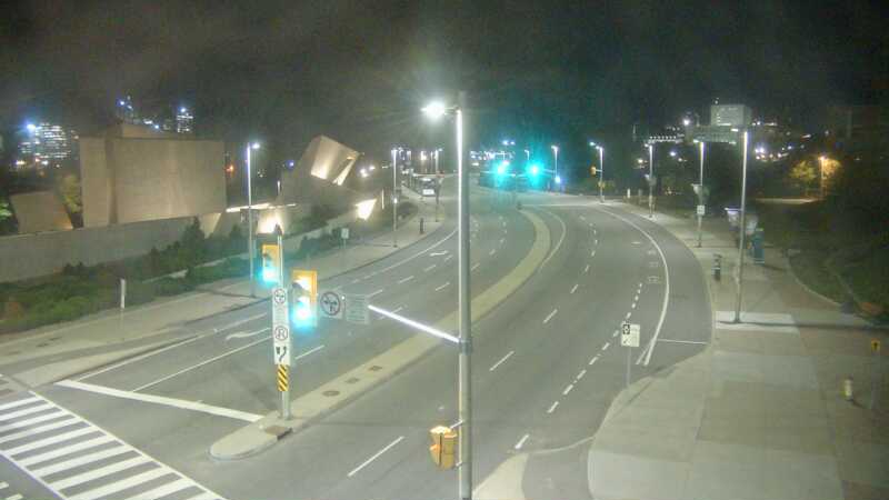 Traffic camera image at 2025-09-19 03:00:05