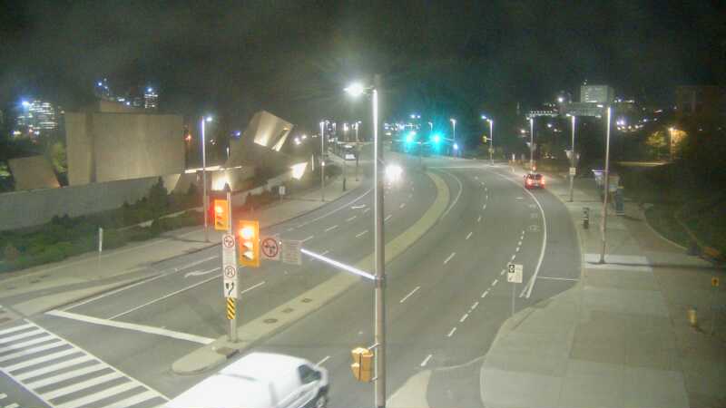 Traffic camera image at 2025-09-19 03:15:05