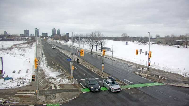 Traffic camera image at 2025-03-09 13:15:05