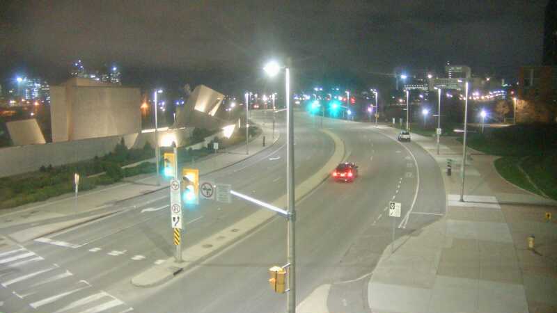 Traffic camera image at 2025-05-09 06:10:04