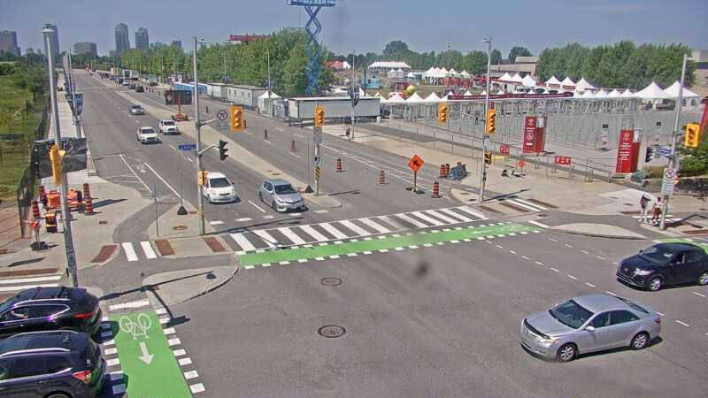 Traffic camera image at 2025-06-30 15:36:40