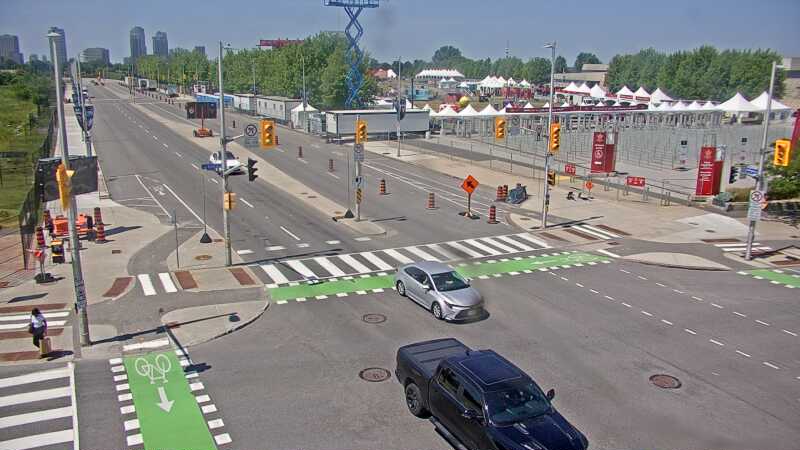 Traffic camera image at 2025-06-30 15:50:04