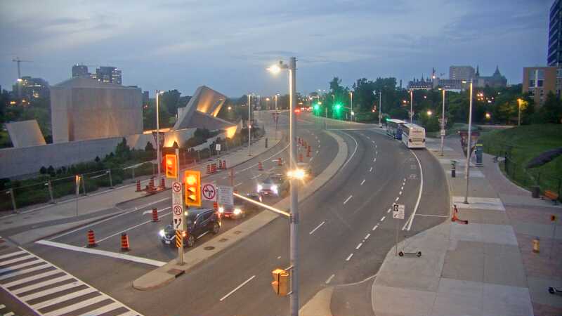 Traffic camera image at 2025-07-06 01:15:09