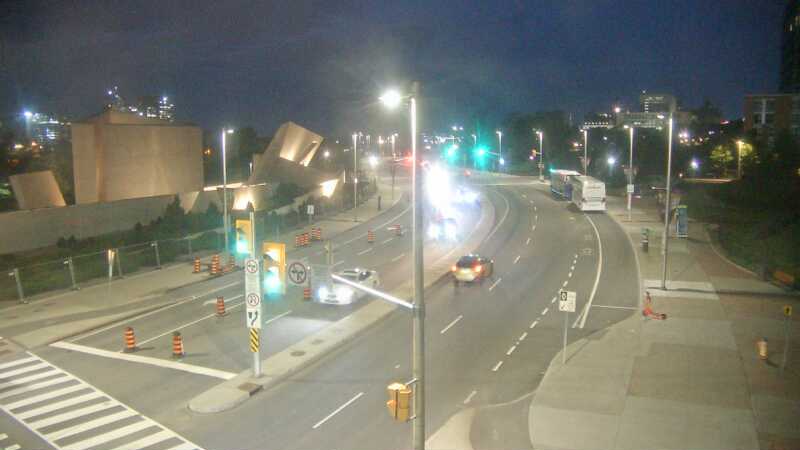 Traffic camera image at 2025-07-06 01:45:05