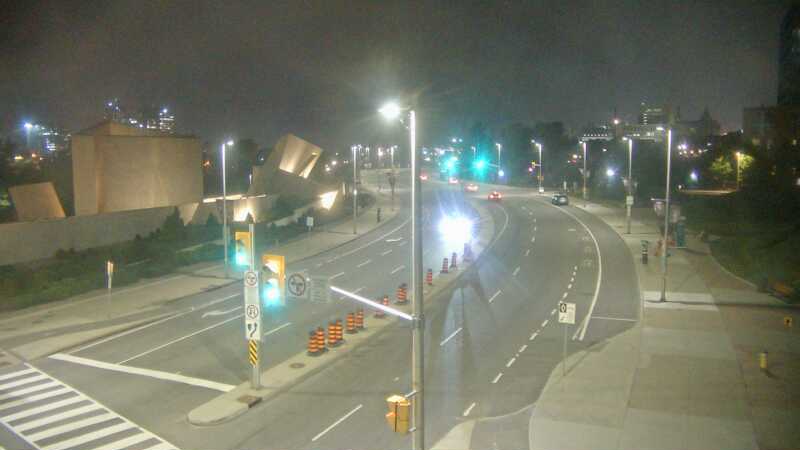 Traffic camera image at 2025-07-31 02:05:05