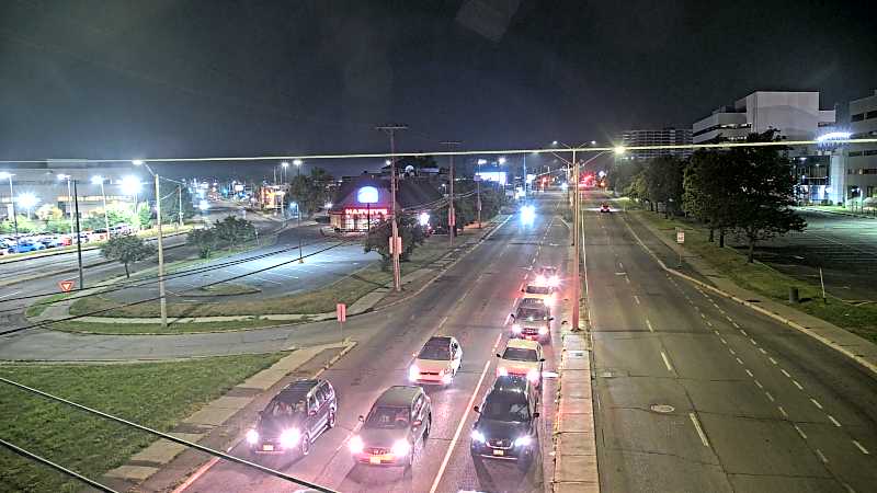 Traffic camera image at 2025-08-04 01:35:05