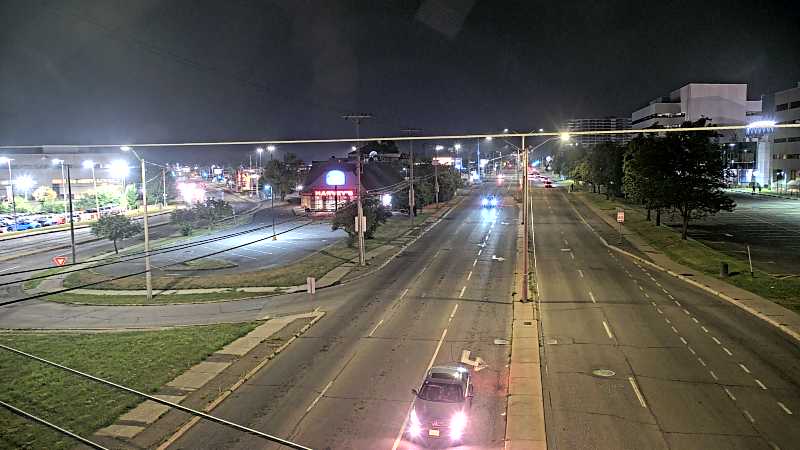Traffic camera image at 2025-08-04 02:10:06