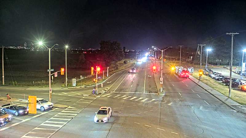 Traffic camera image at 2025-09-01 00:40:07