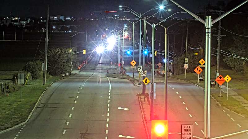 Traffic camera image at 2025-09-08 04:00:07