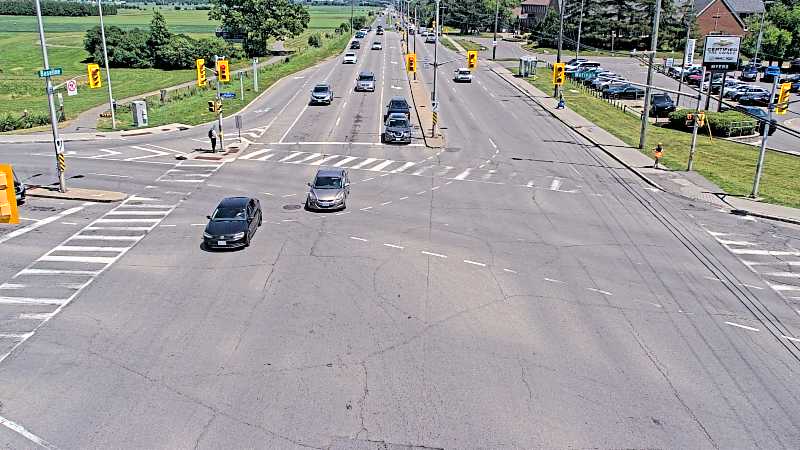 Traffic camera image at 2025-06-30 17:00:09