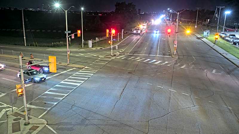 Traffic camera image at 2025-07-12 04:00:08