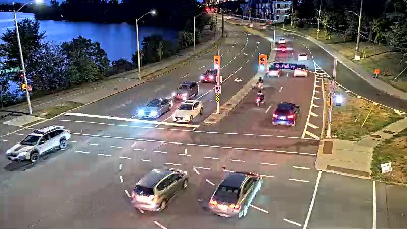 Traffic camera image at 2025-08-25 00:30:24