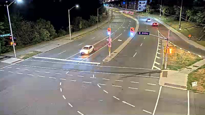 Traffic camera image at 2025-08-25 02:55:38