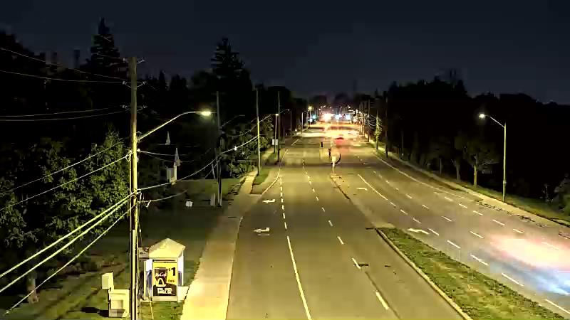 Traffic camera image at 2025-09-08 04:20:24