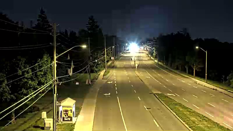 Traffic camera image at 2025-09-08 04:30:25