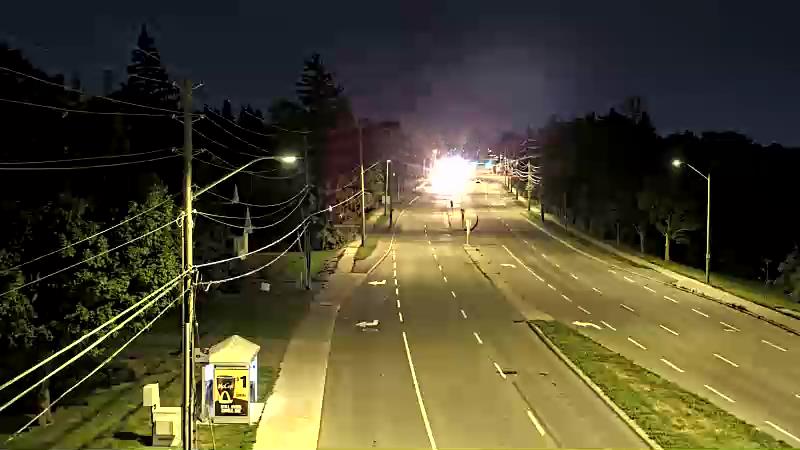 Traffic camera image at 2025-09-08 04:40:25