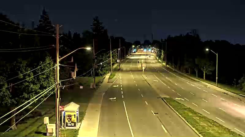 Traffic camera image at 2025-09-08 05:00:25