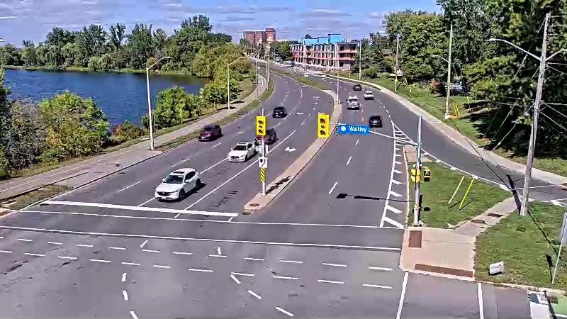 Traffic camera image at 2025-09-14 17:40:26