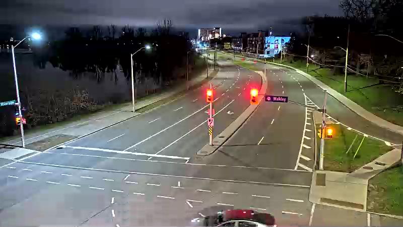 Traffic camera image at 2025-05-09 06:45:18