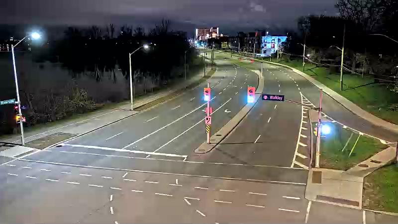 Traffic camera image at 2025-05-09 07:00:23