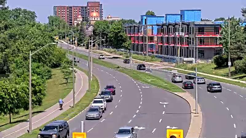 Traffic camera image at 2025-06-30 16:40:26