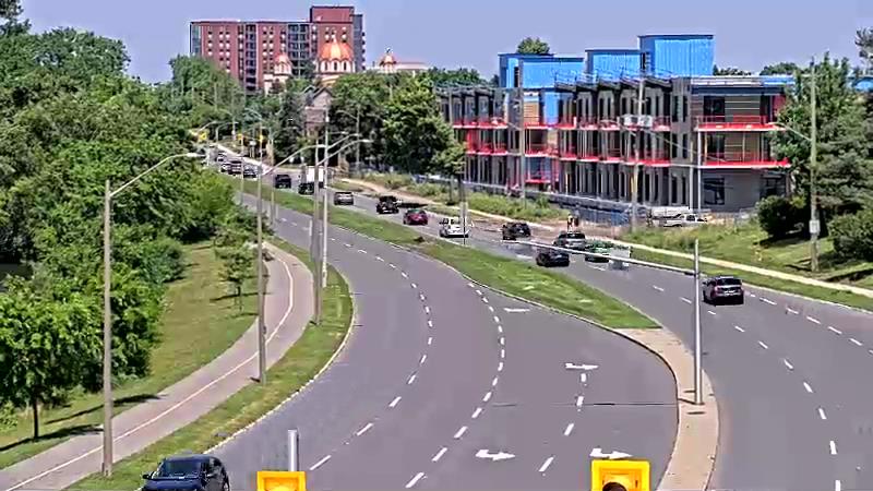 Traffic camera image at 2025-06-30 16:45:32