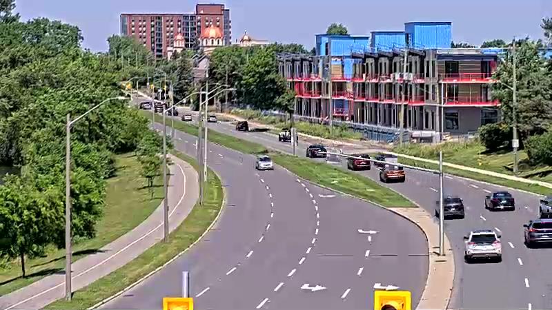 Traffic camera image at 2025-06-30 16:55:25