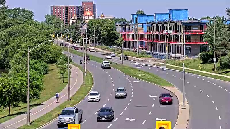 Traffic camera image at 2025-06-30 17:05:34