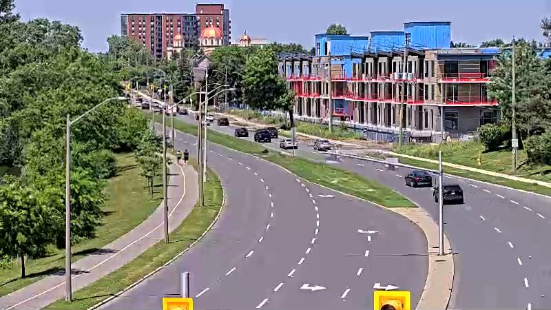 Traffic camera image at 2025-06-30 17:50:28