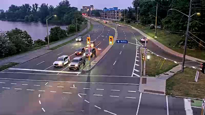 Traffic camera image at 2025-07-31 00:50:28