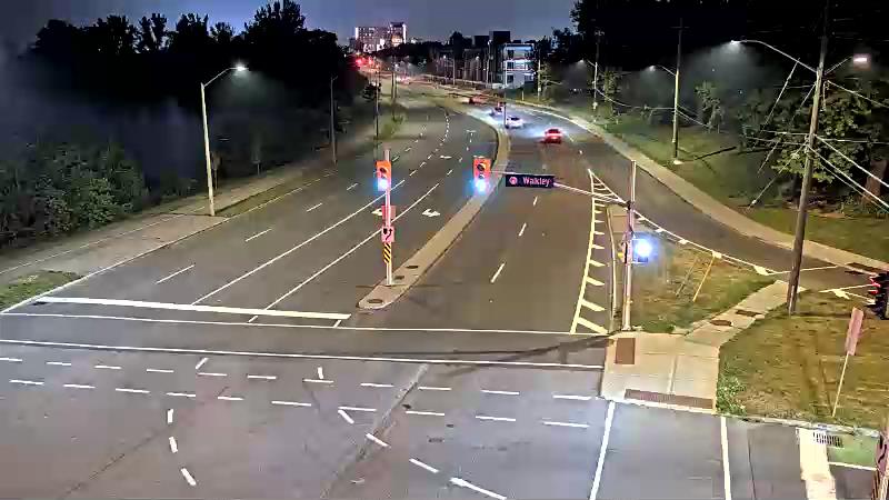 Traffic camera image at 2025-07-31 02:00:23
