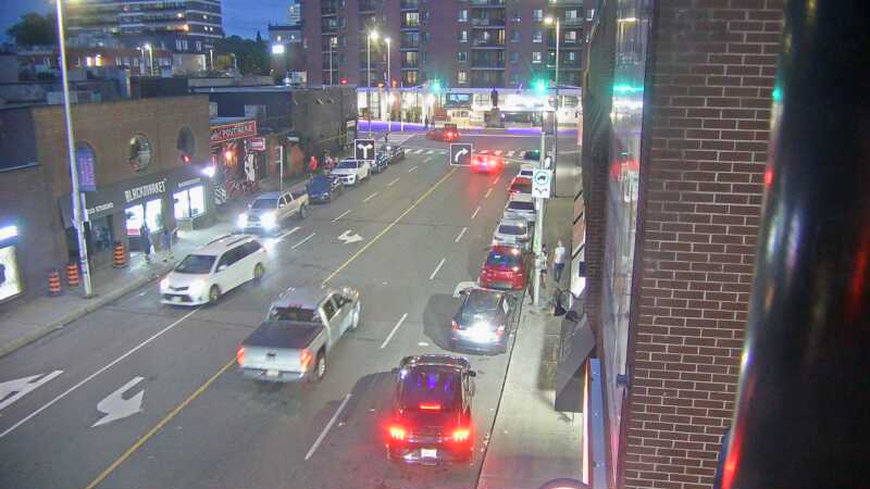 Traffic camera image at 2025-08-25 00:20:23