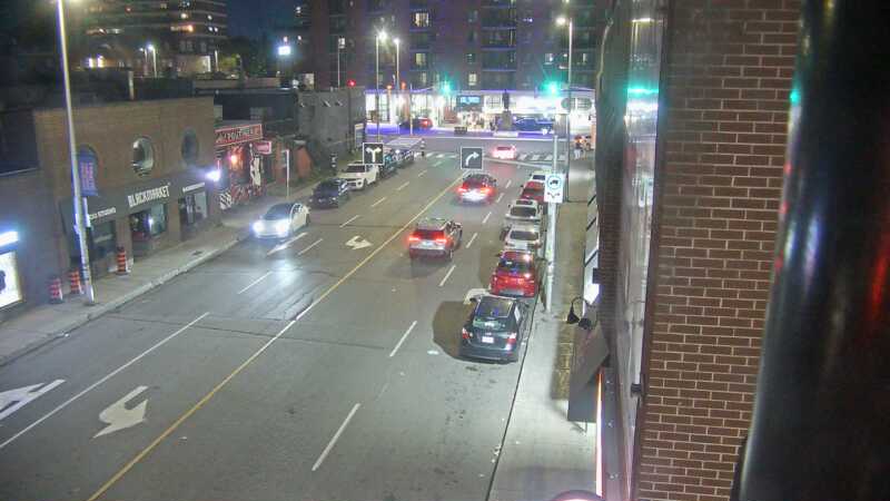 Traffic camera image at 2025-08-25 00:40:25