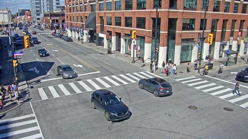 Traffic camera image at 2025-09-14 17:55:26