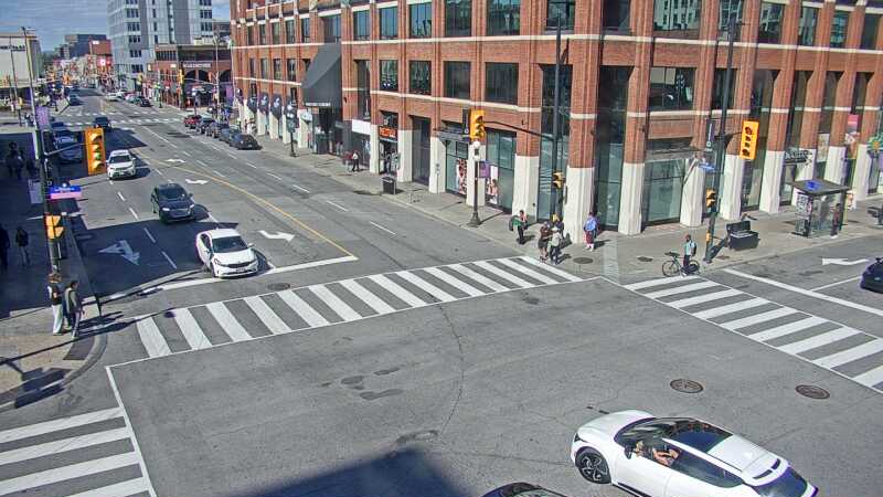 Traffic camera image at 2025-09-14 18:25:30