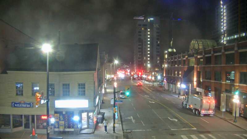 Traffic camera image at 2025-05-09 06:40:17