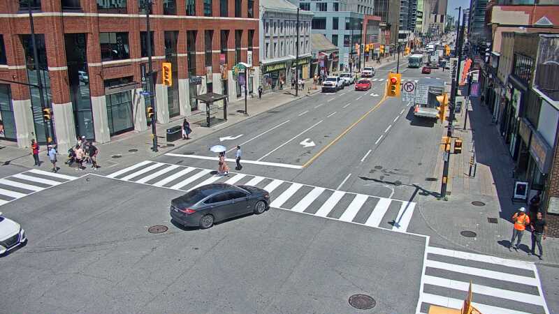Traffic camera image at 2025-06-30 17:45:30