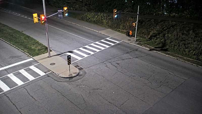 Traffic camera image at 2025-09-18 00:00:25