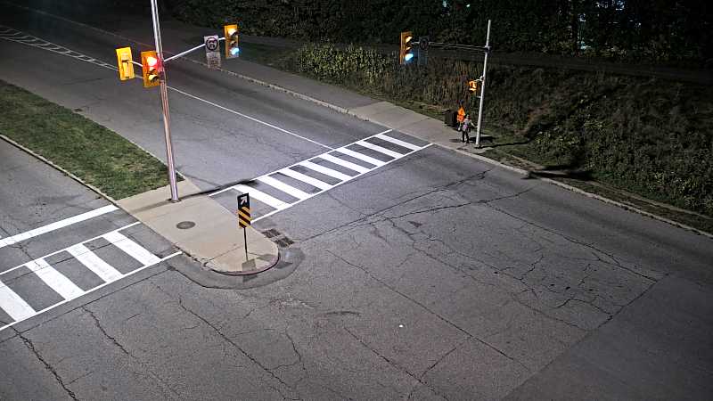 Traffic camera image at 2025-09-18 00:05:30