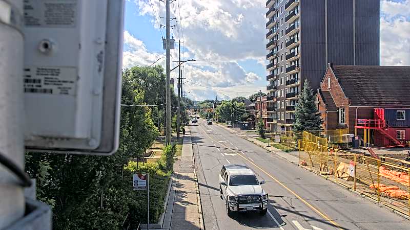 Traffic camera image at 2025-08-24 14:40:27