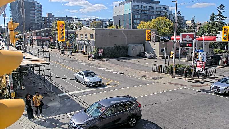 Traffic camera image at 2025-09-14 18:40:32