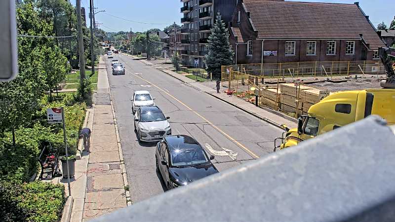 Traffic camera image at 2025-06-30 16:40:27