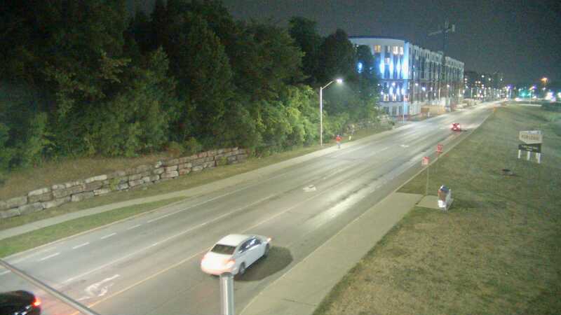 Traffic camera image at 2025-08-04 02:15:22