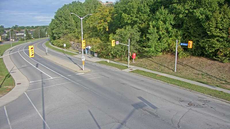 Traffic camera image at 2025-09-07 12:10:30