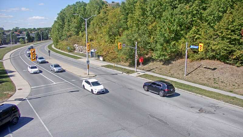 Traffic camera image at 2025-09-14 17:20:25