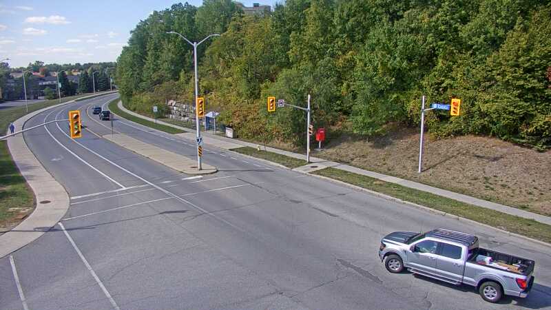 Traffic camera image at 2025-09-14 17:55:27